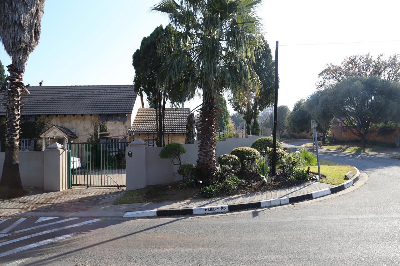 Zen Bnb Sandton Buitenkant foto